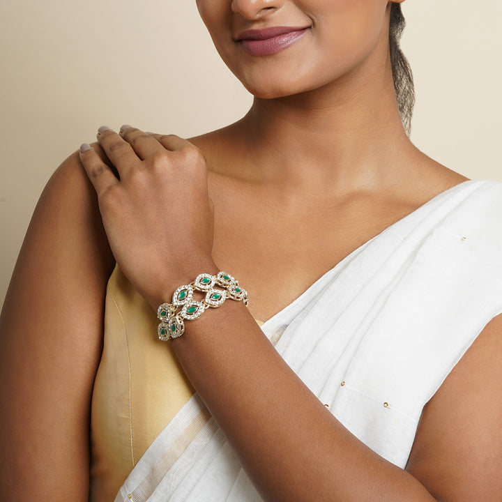 Teejh Dharika Silver Green Bracelet