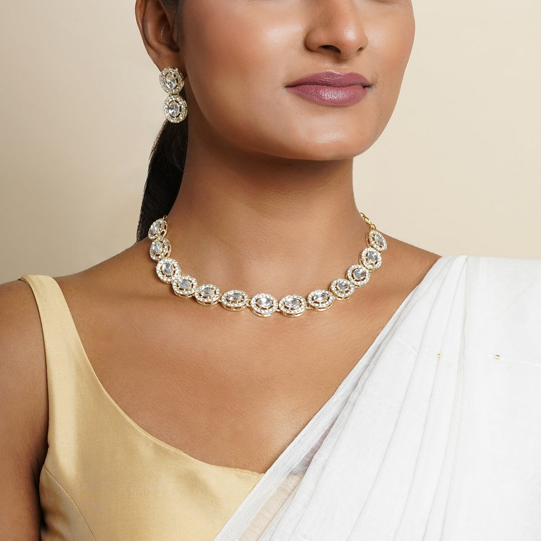 Teejh Ziya Gold White Necklace Set