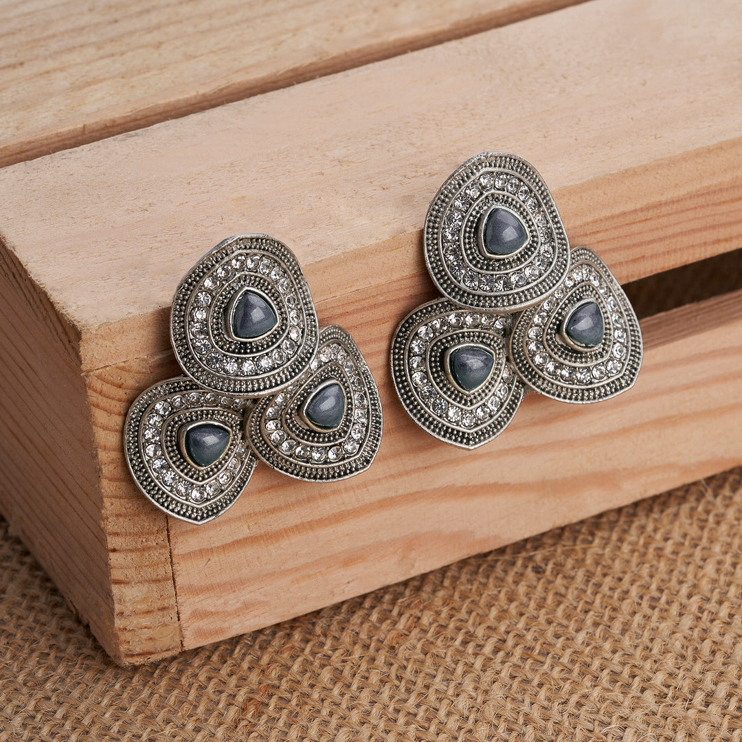 Teejh Eshita Silver Grey Stud