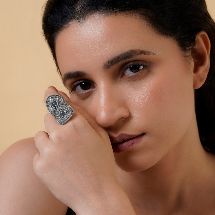 Teejh Adhiya Silver Grey Finger Ring
