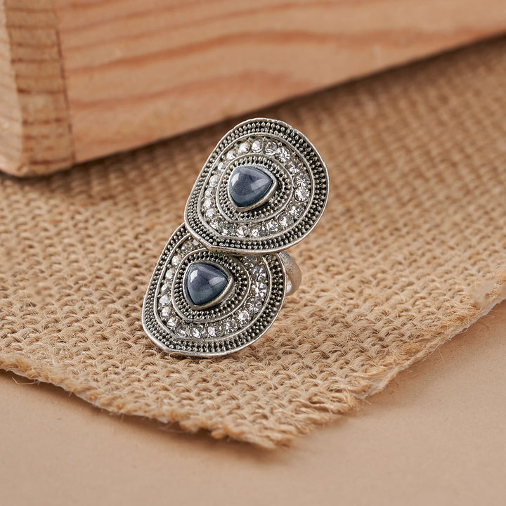Teejh Adhiya Silver Grey Finger Ring