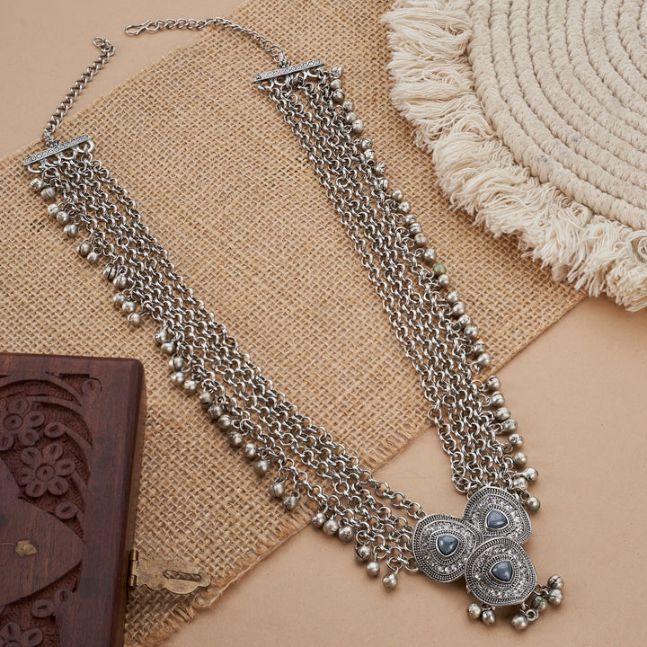 Teejh Kimaya Silver Grey Necklace