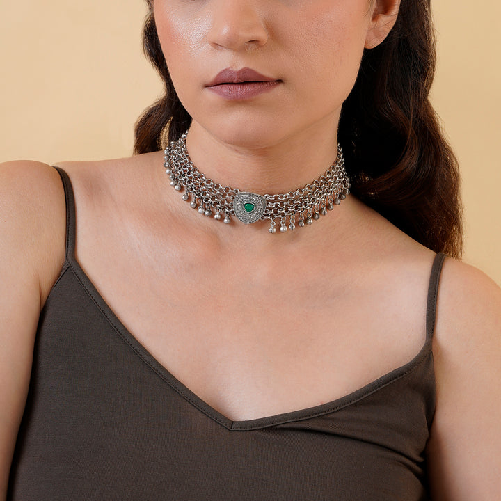Teejh Yashvi Silver Green Necklace