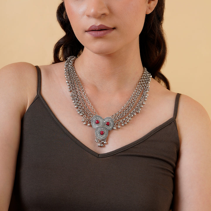 Teejh Yamuna Silver Mehroon Necklace