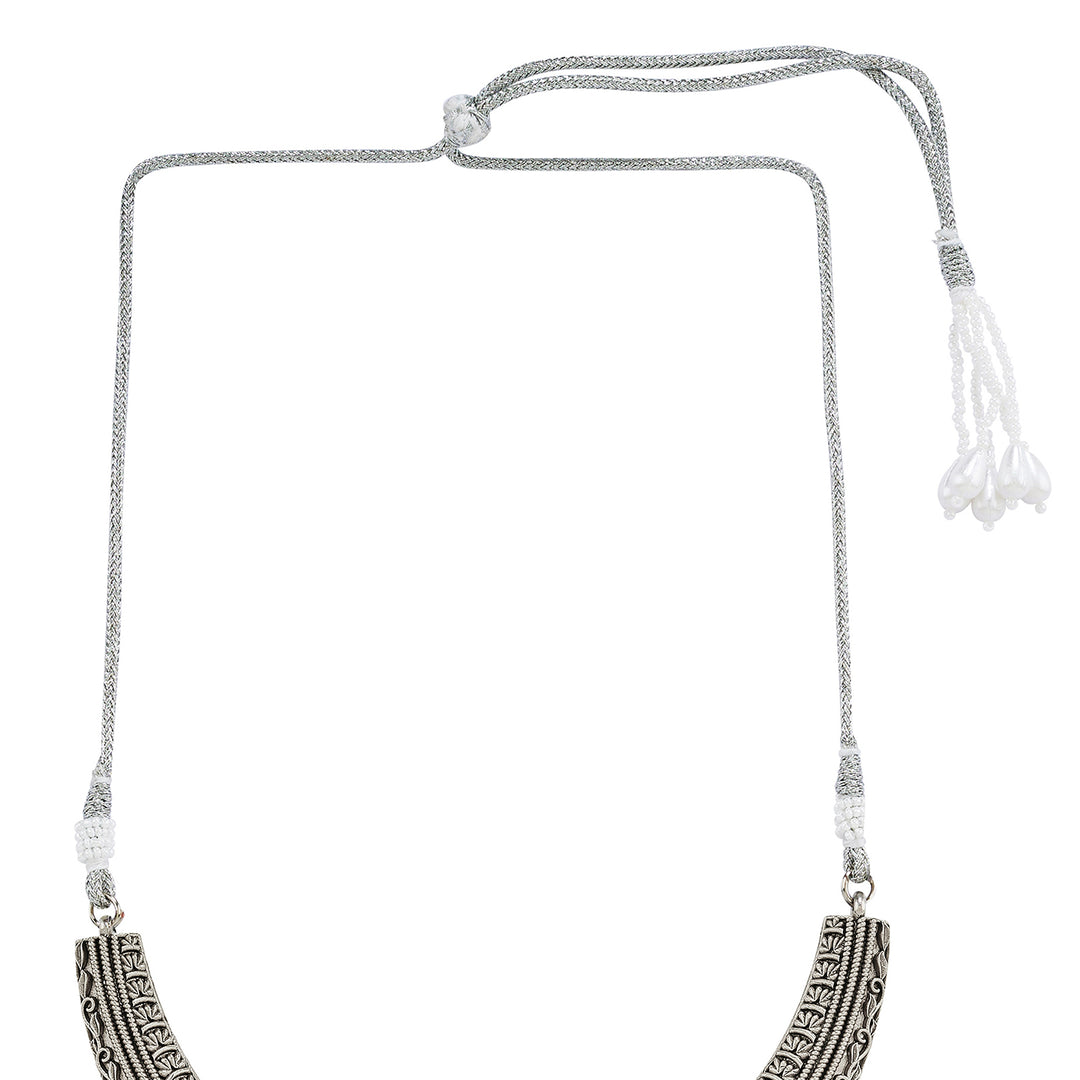 Teejh Aarzaa Silver Ghungroo Necklace Set