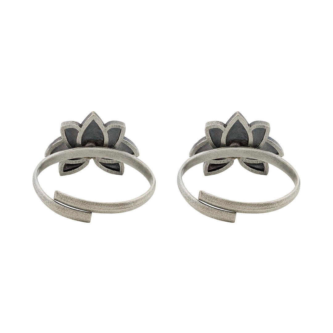 Teejh Eiraa Silver Oxidised Toe Rings