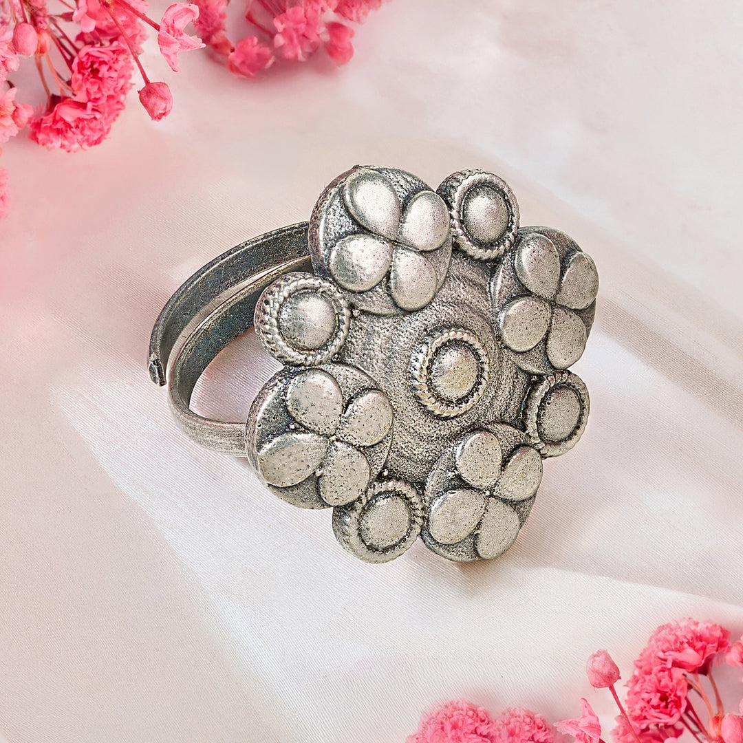 Teejh Tavisha Silver Oxidised Ring