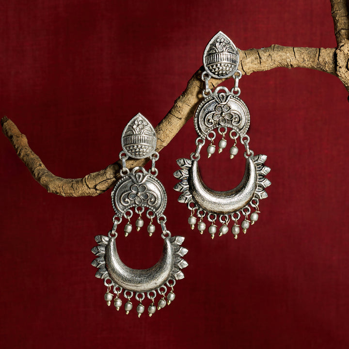 Kavisha Silver Red Earring