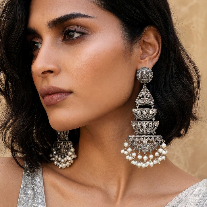 Charmin Silver Earring