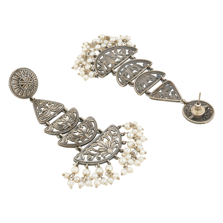 Charmin Silver Earring