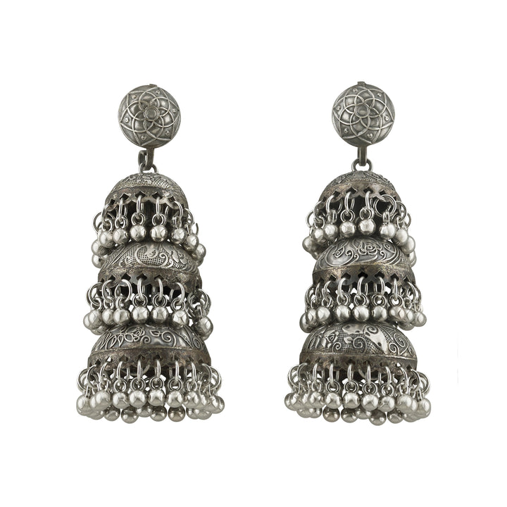 Eshaal Silver Earring