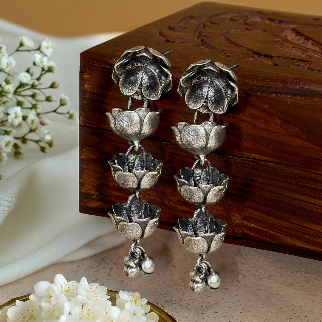 Namika Silver Earring