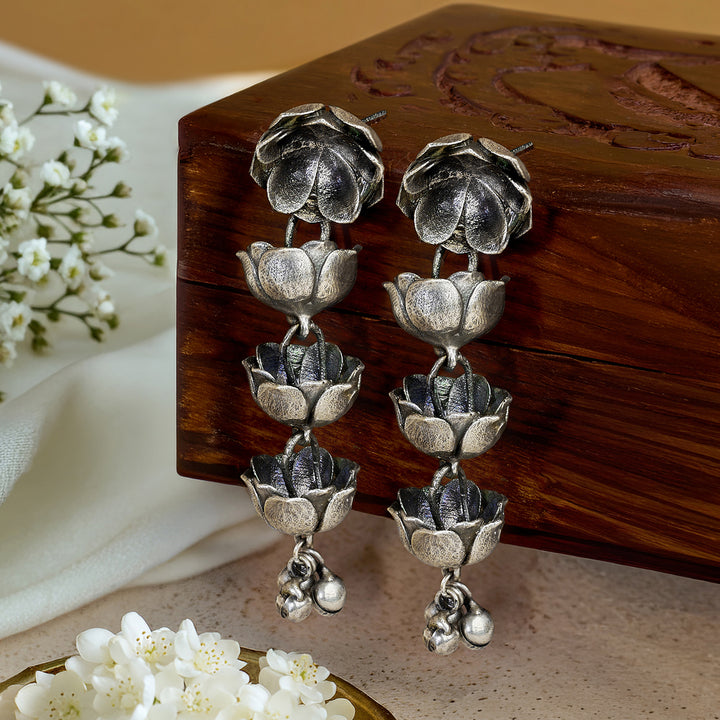 Namika Silver Earring