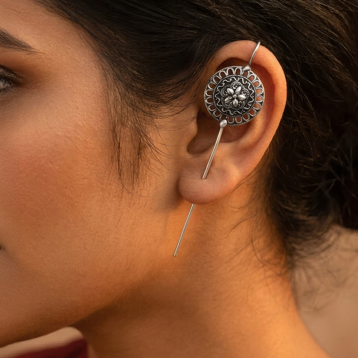 Aadyanta Silver Oxidised Earpin