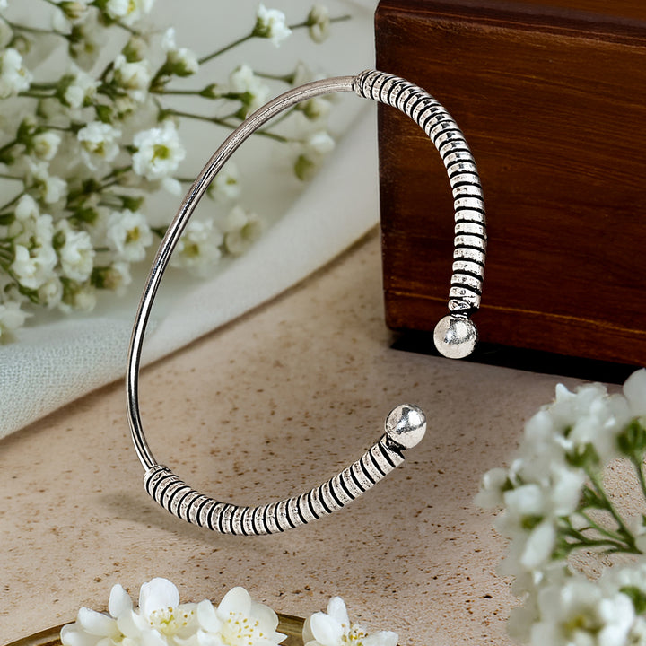 Pavni Silver Oxidised Bracelet