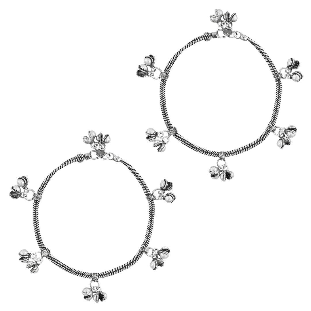 Aalira Silver Oxidised Anklet
