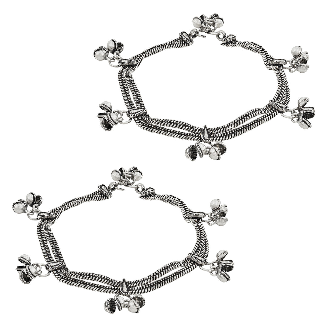 Aarna Silver Oxidised Anklet