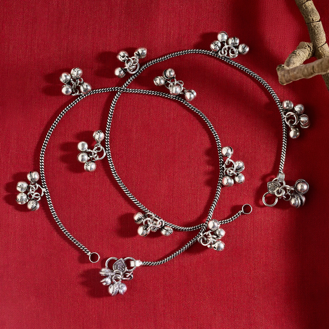 Nyska Silver Oxidised Anklet
