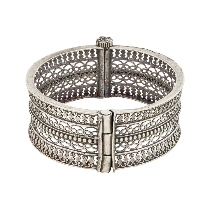 Saachi Silver Oxidised Bracelet
