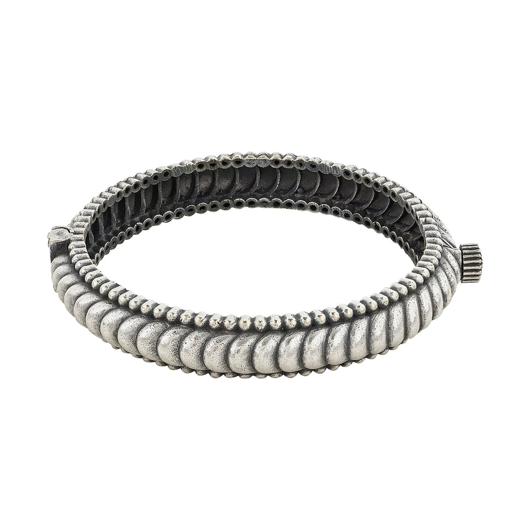 Taisha Silver Oxidised Bracelet