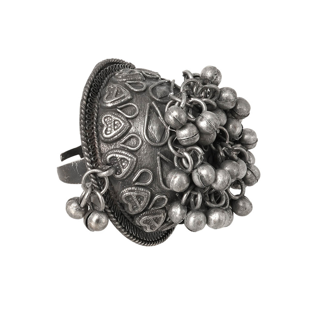 Teejh Kumbakonam Oxidised Silver Jewellery Gift Set