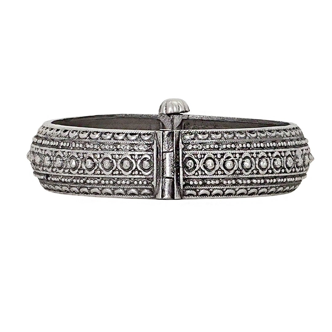 Teejh Pranya  Stacked Bracelet Set