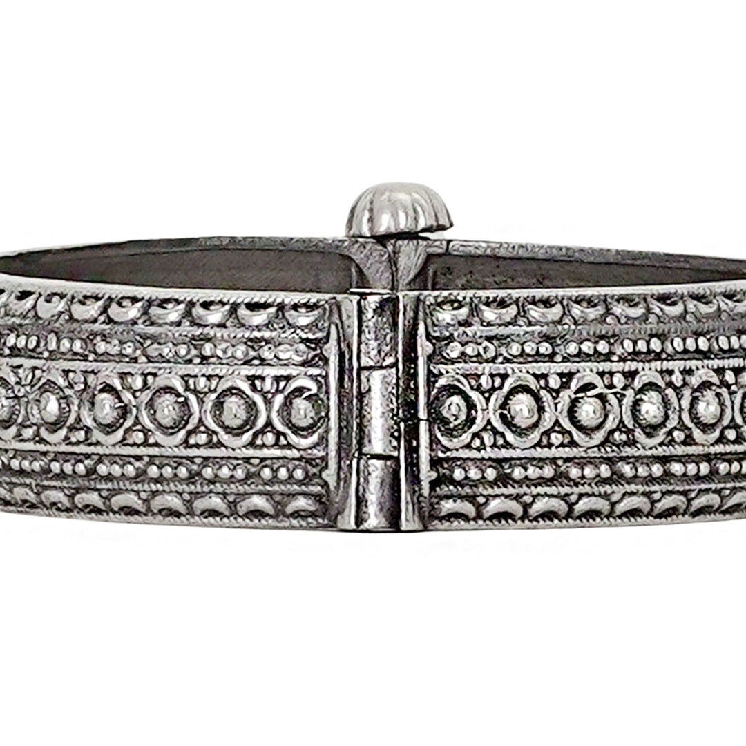 Teejh Pranya  Stacked Bracelet Set