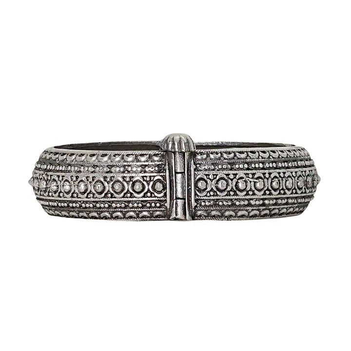 Teejh Pranya  Stacked Bracelet Set