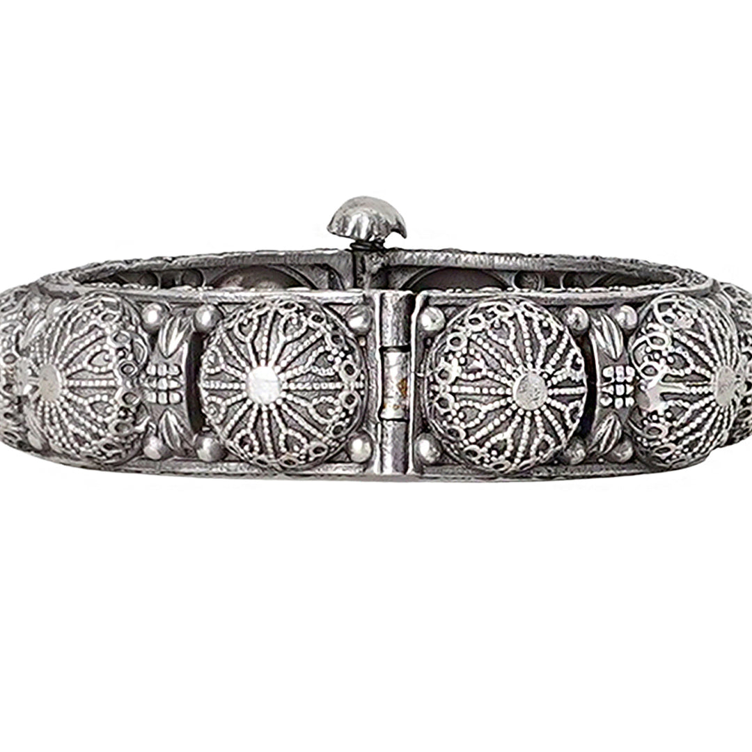 Teejh Dastur Stacked Bracelet Set