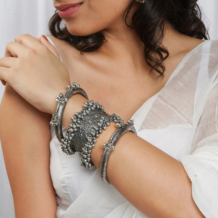 Teejh Veerthi  Stacked Bracelet Set