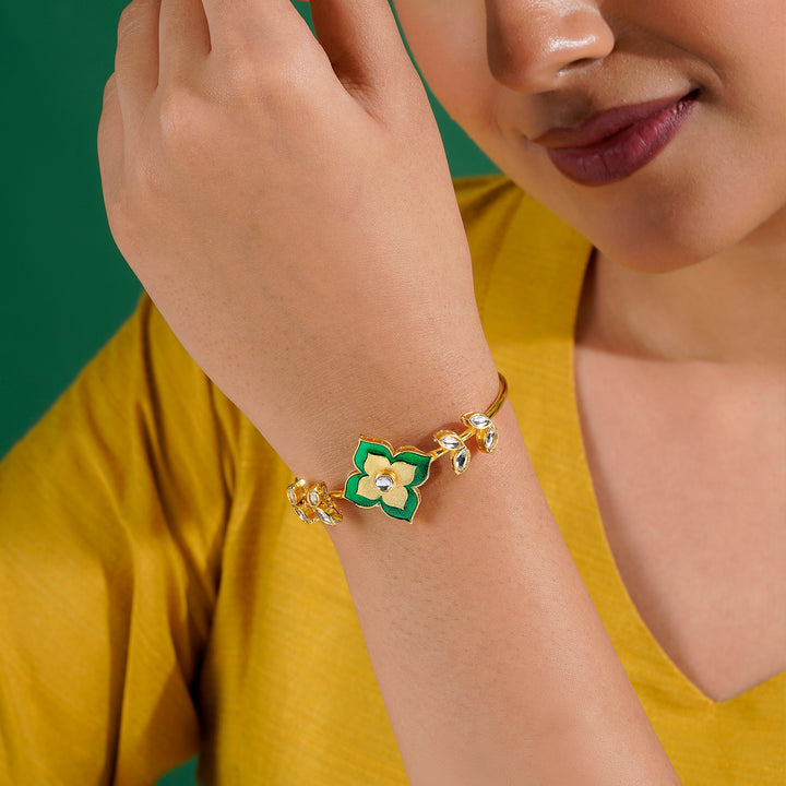 Too Phoolsome Green Bracelet