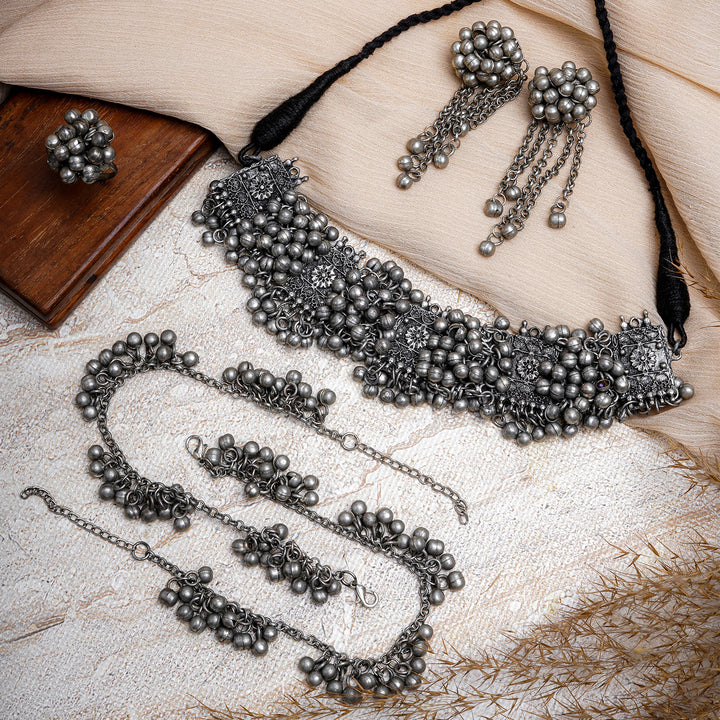 Teejh Manpreet Silver Oxidised Jewelry Gift Set