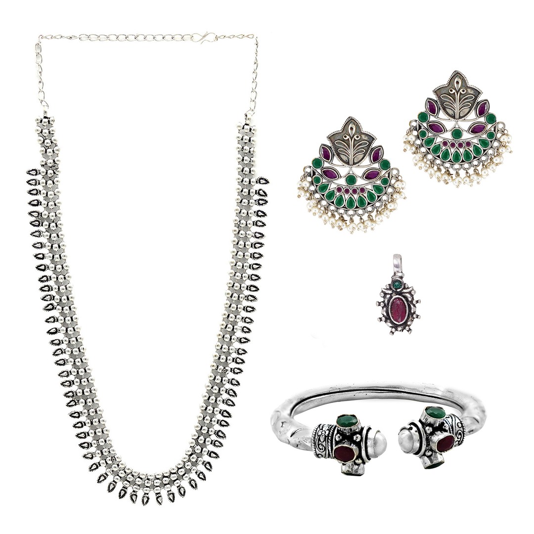 Teejh Ayodhya Oxidised Silver Jewellery Gift Set