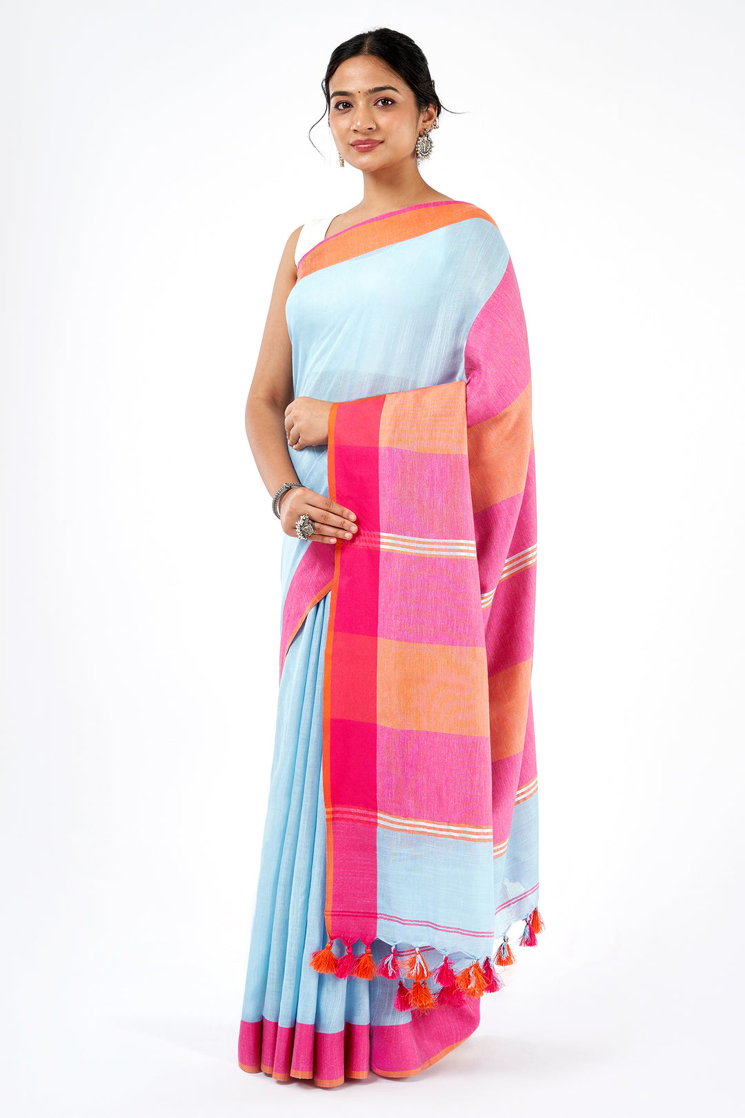 Teejh Atrangi Pink and light blur Color Block Saree