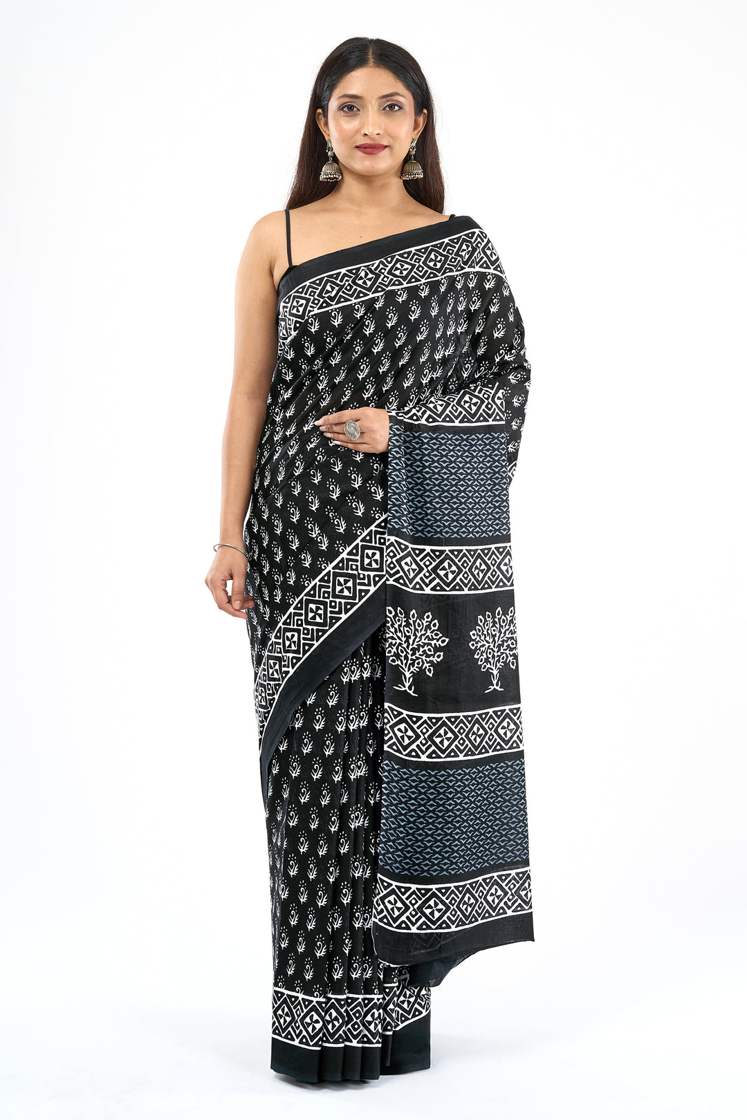 Teejh Ravisha Black Hand Blockprint Saree