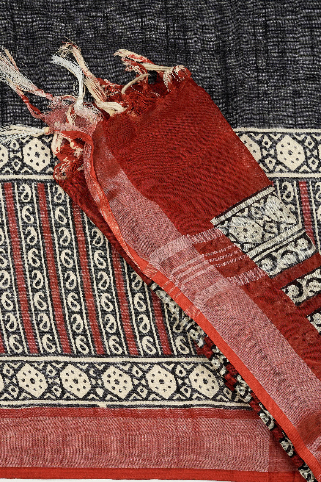 Teejh Matrika Hand Blockprint Saree