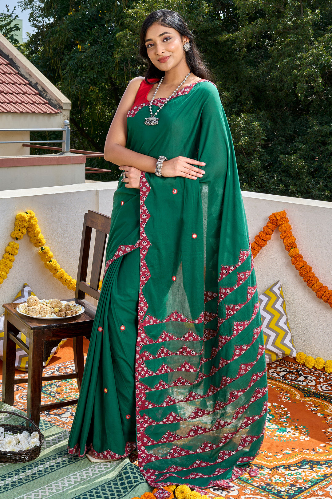 Chayana Deep Green &amp; Red Applique &amp; Mirror Work Saree