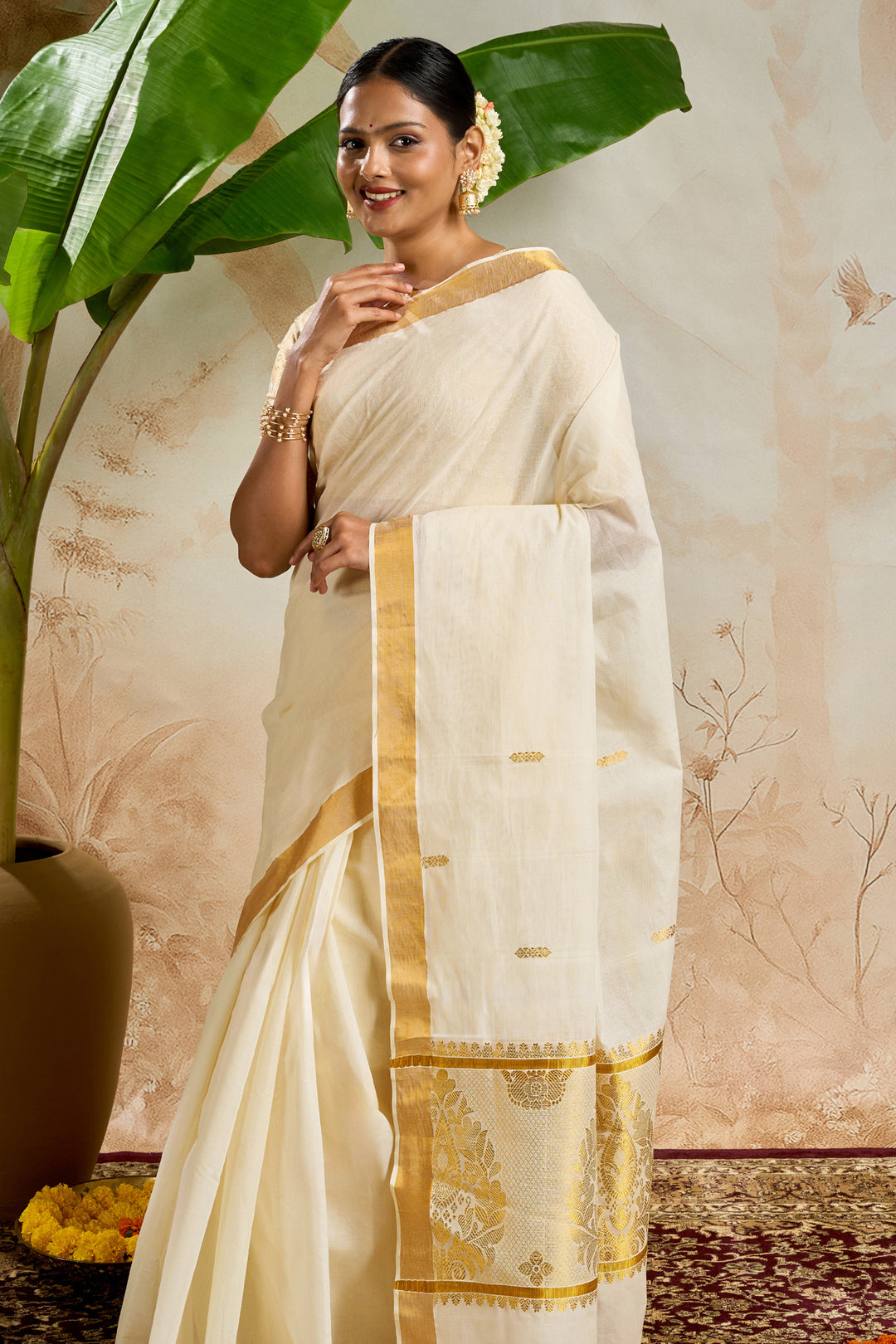 Teejh Revai Cotton Off white and Golden Kasavu Saree