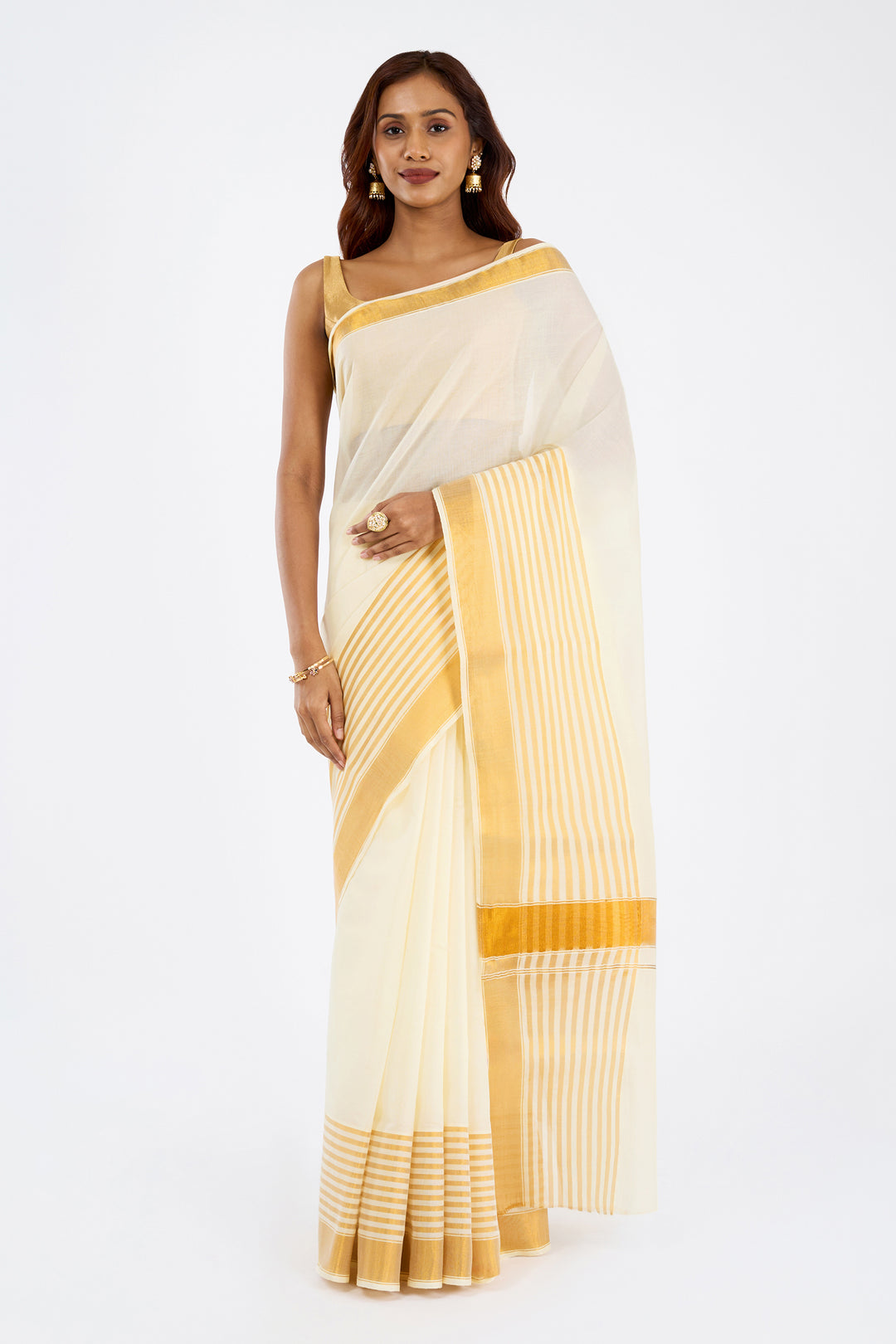 Teejh Varenya Cotton Off white and Golden Kasavu Saree