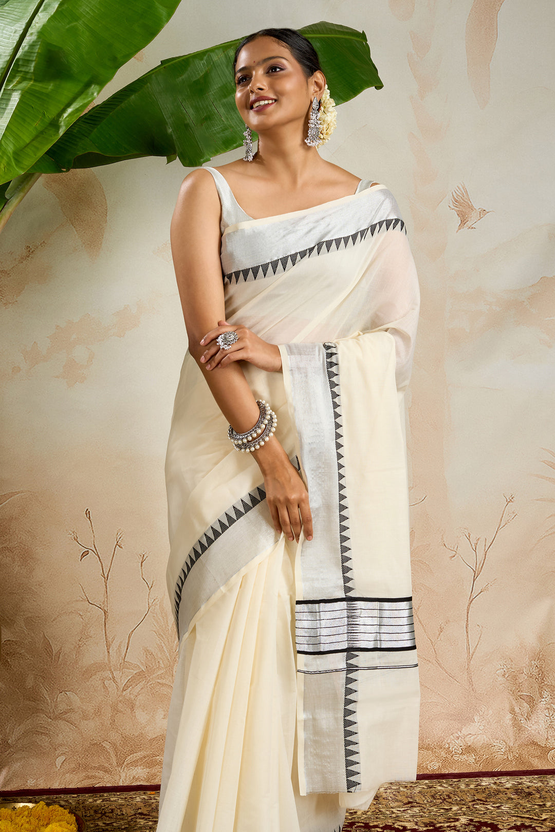 Teejh Parinay Cotton Off white and Black Kasavu Saree