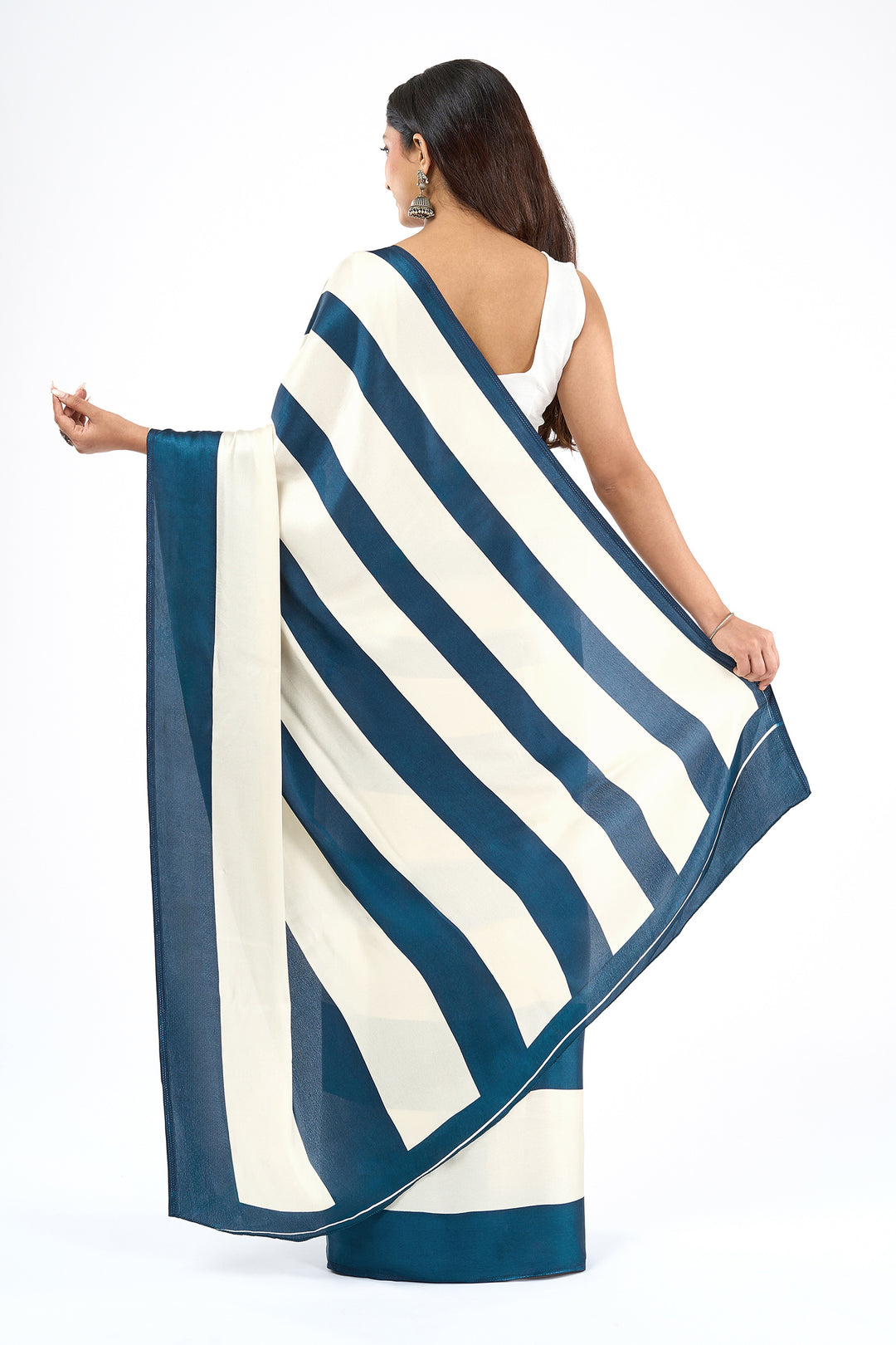 Teejh Aroka White and Navy Blue Digital Print Modal Silk Saree