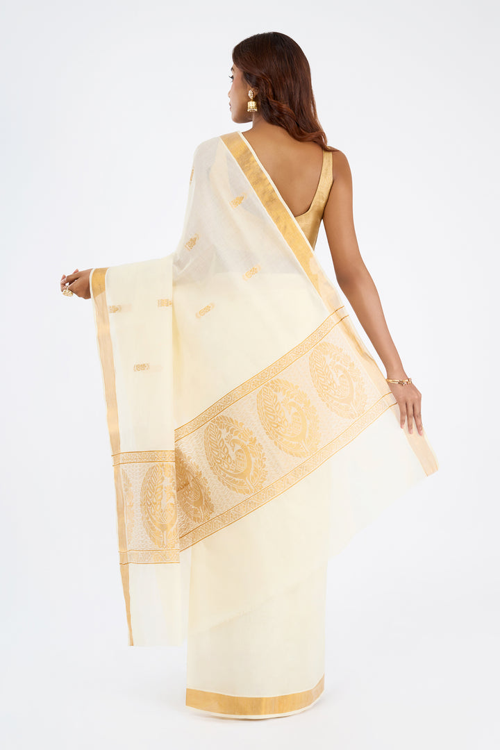 Teejh Saroj Cotton Off white and Black Kasavu Saree