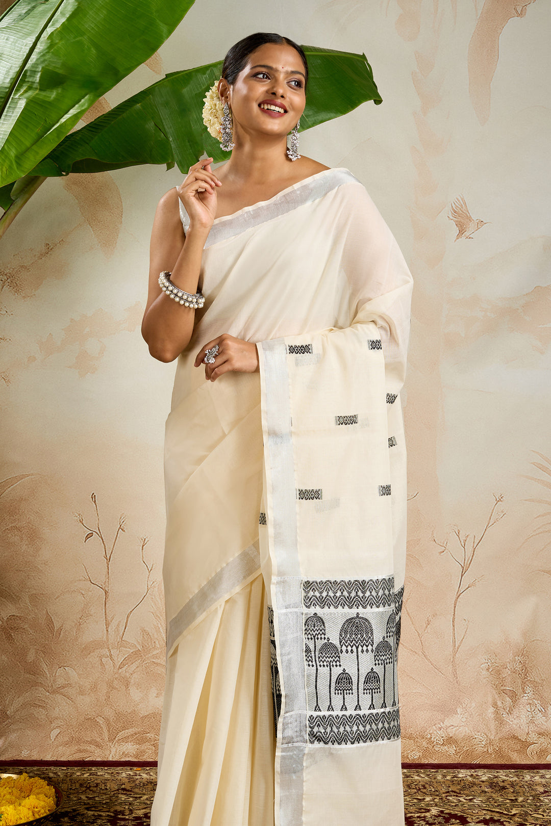 Teejh Mausami Cotton Off white and Black Kasavu Saree