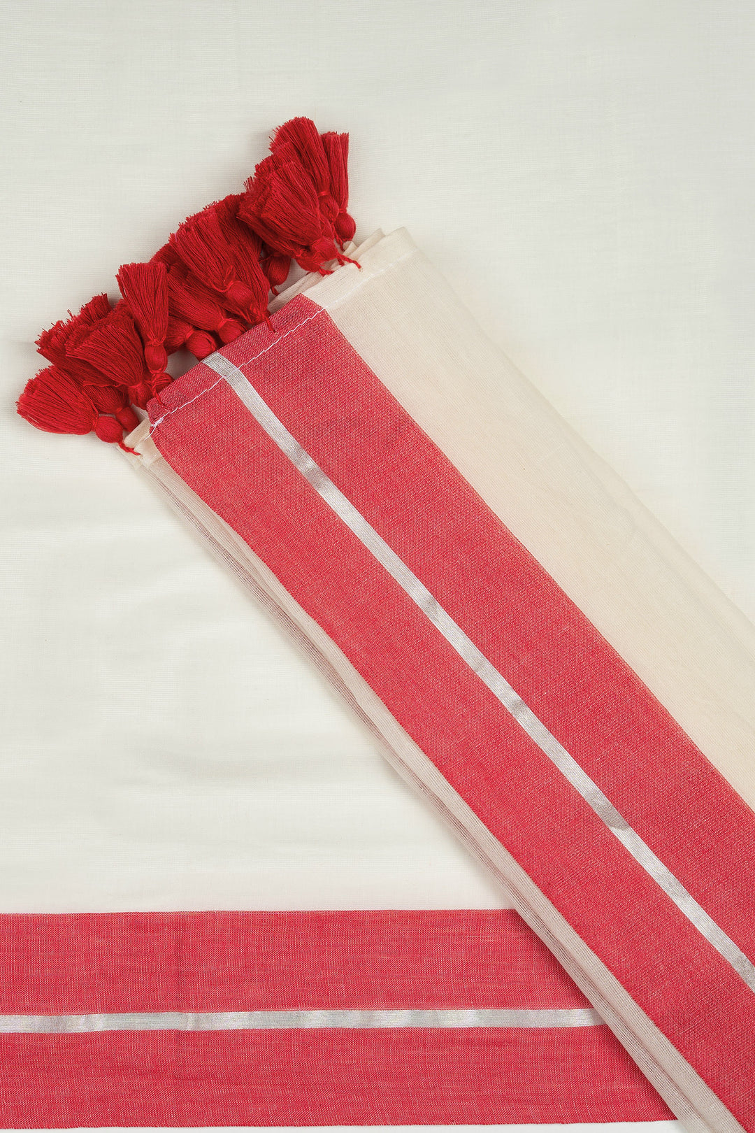 Teejh Aabheri OffWhite &amp; Red Cotton Saree