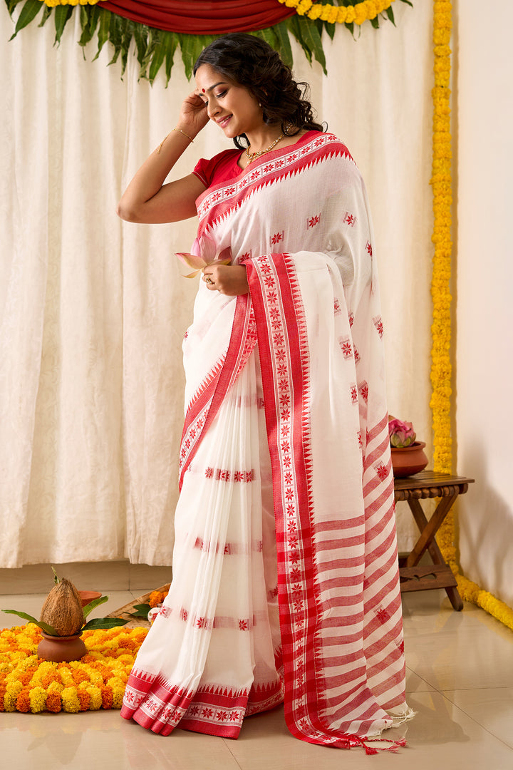 Teejh Deepanjali OffWhite &amp; Red Cotton Saree