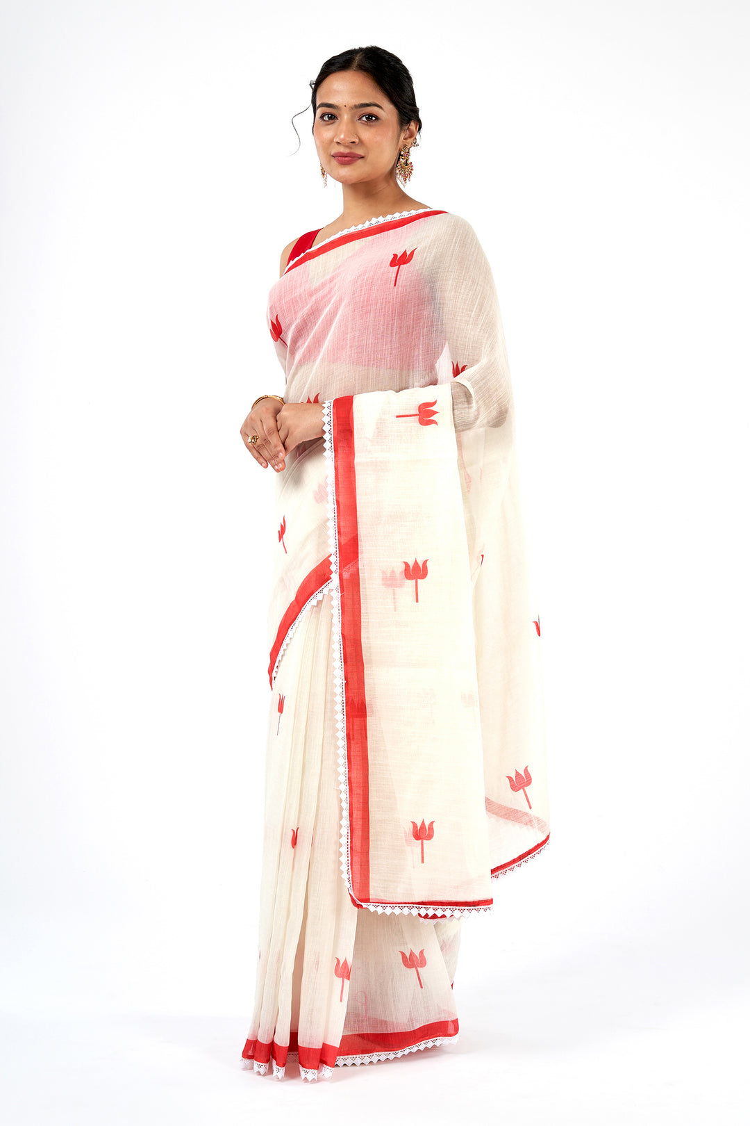 Teejh Navadurga OffWhite &amp; Red Linen Saree