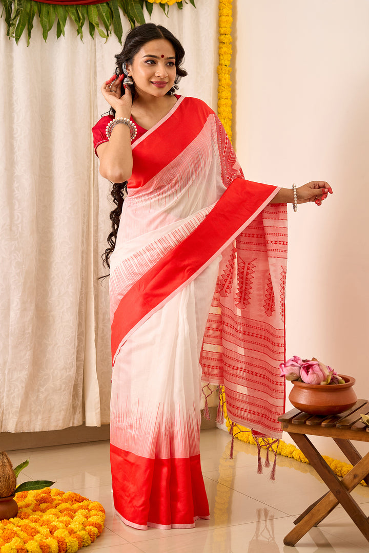 Teejh Ujjaini White &amp; Red Cotton Saree