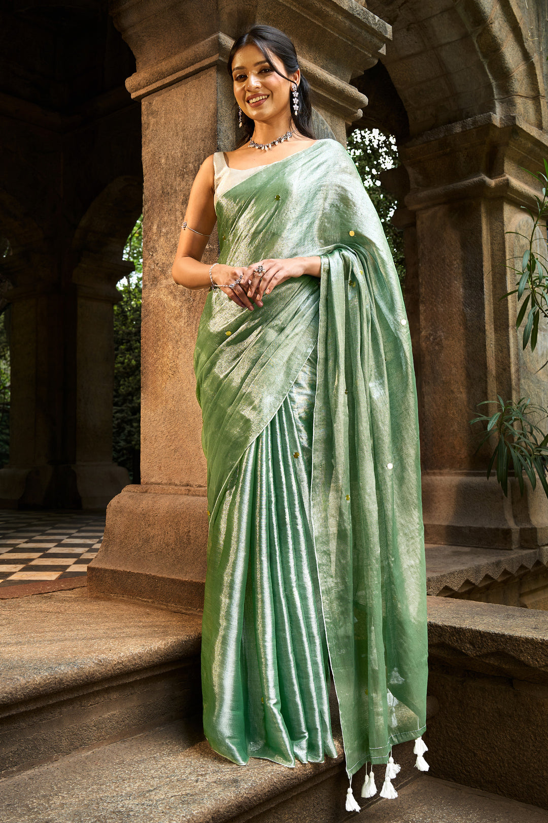 Teejh Pista Paan Raga Tissue Saree