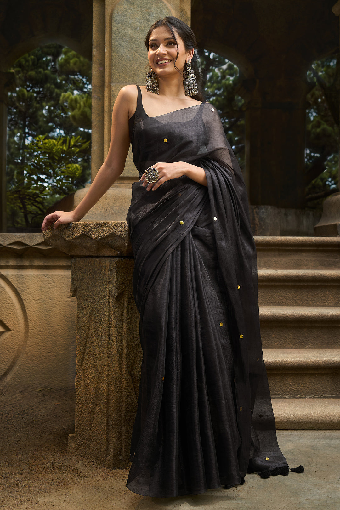 Teejh Kaali Chai Raga Tissue Saree
