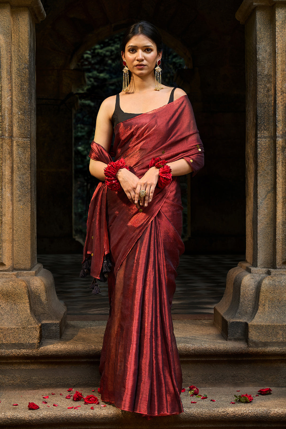 Teejh Laal Mirchi Raga Tissue Saree